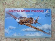 images/productimages/small/MC 202 Italeri 1;72 voor.jpg